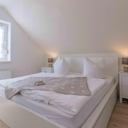 Apartment Born - Schwedenhus Og-whg. Wi-4.2 *