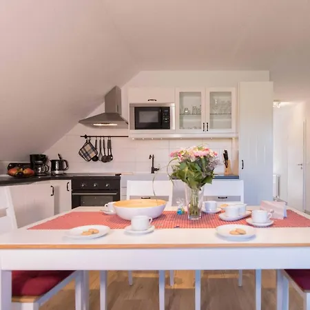 Apartment Born - Schwedenhus Og-whg. Wi-4.2 Wieck
