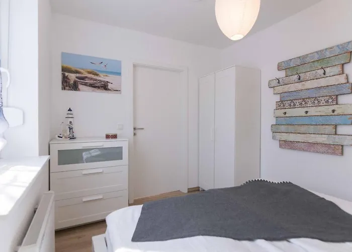 Born - Schwedenhus Og-whg. Wi-4.2 Wieck